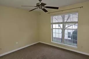 21845 Baldwin Square, Sterling, VA 20164 - Photo 14