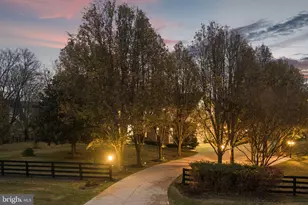 15700 Trapshire Ct, Waterford, VA 20197 - Photo 94