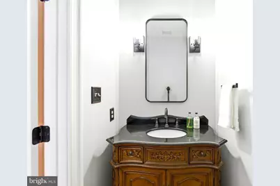 15700 Trapshire Court, Waterford, VA 20197 - Photo 34