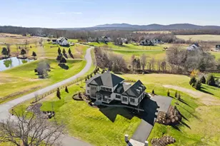 22955 Montjoy Ct, Leesburg, VA 20175 - Photo 4