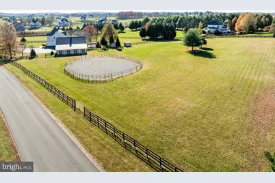 38607 Millstone Dr, Hillsboro, VA 20132 - Photo 86