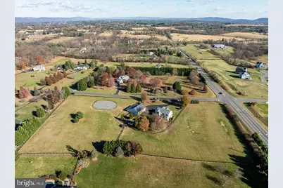 38607 Millstone Dr, Hillsboro, VA 20132 - Photo 96