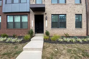 43808 Middleway Ter, Ashburn, VA 20147 - Photo 4