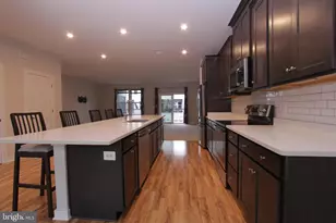 43808 Middleway Ter, Ashburn, VA 20147 - Photo 20