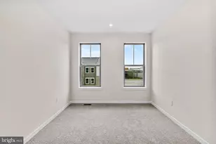 19716 Mystic Maroon Terrace, Ashburn, VA 20147 - Photo 18