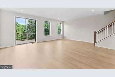 19716 Mystic Maroon Terrace, Ashburn, VA 20147 - Photo 6