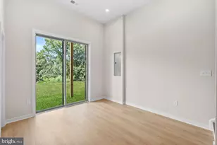 19716 Mystic Maroon Terrace, Ashburn, VA 20147 - Photo 24