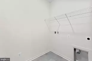 19750 Misty Moss Sq, Ashburn, VA 20147 - Photo 28