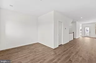 19750 Misty Moss Sq, Ashburn, VA 20147 - Photo 6