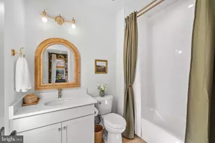22962 Sullivans Cove Sq, Brambleton, VA 20148 - Photo 18