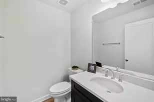 22962 Sullivans Cove Sq, Brambleton, VA 20148 - Photo 72