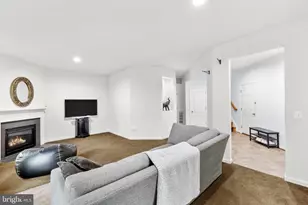 42462 Great Heron Square, Brambleton, VA 20148 - Photo 6