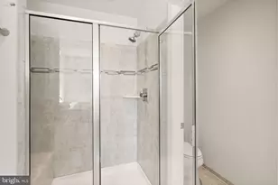 23491 Epperson Square, Brambleton, VA 20148 - Photo 30