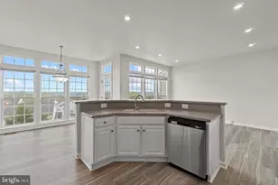 19199 Sweig Terrace, Leesburg, VA 20176 - Photo 8