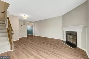 30 Quincy Ct, Sterling, VA 20165 - Photo 14