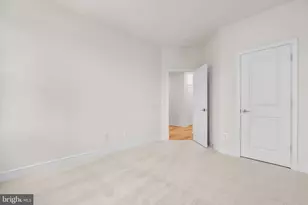 42121 Picasso Sq, Ashburn, VA 20148 - Photo 28