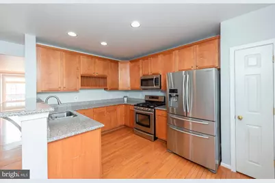 42724 Rolling Rock Square, Chantilly, VA 20152 - Photo 8
