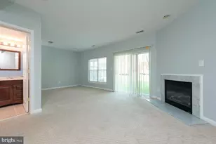 42724 Rolling Rock Square, Chantilly, VA 20152 - Photo 20