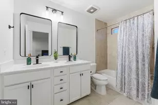 43911 Eastgate View Drive, Chantilly, VA 20152 - Photo 48