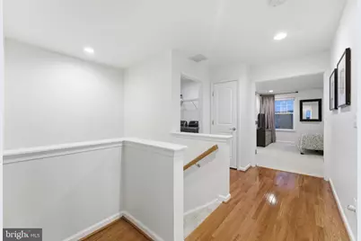 43911 Eastgate View Drive, Chantilly, VA 20152 - Photo 32