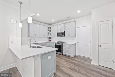 22528 Wilson View Terrace, Ashburn, VA 20148 - Photo 4