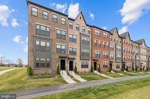 22528 Wilson View Ter, Ashburn, VA 20148 - Photo 32