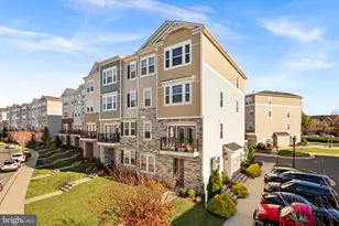 42020 Glade Creek Terrace, Aldie, VA 20105 - Photo 2