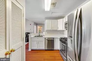 521 Constellation Square SE, Leesburg, VA 20175 - Photo 18