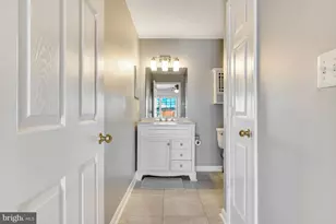 521 Constellation Square SE, Leesburg, VA 20175 - Photo 24