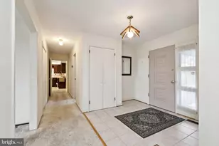 17167 Simpson Cir, Paeonian Springs, VA 20129 - Photo 12