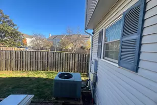 832 Smartts Ln NE, Leesburg, VA 20176 - Photo 16