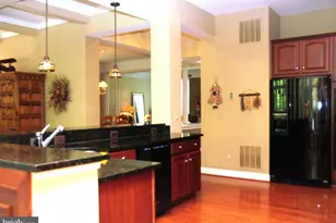 19123 Stream Crossing Ct, Leesburg, VA 20176 - Photo 8