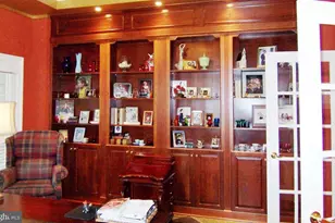 19123 Stream Crossing Ct, Leesburg, VA 20176 - Photo 4