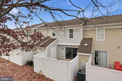 47 Essex Square, Sterling, VA 20164 - Photo 26