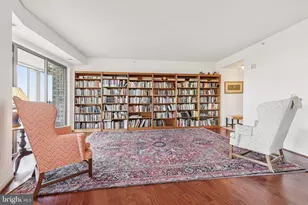 19365 Cypress Ridge Terrace, Leesburg, VA 20176 - Photo 12