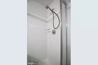 46944 Courtyard Square #300, Sterling, VA 20164 - Photo 18