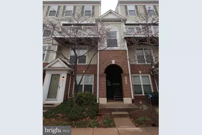 46944 Courtyard Square #300, Sterling, VA 20164 - Photo 1