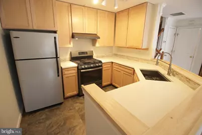 46944 Courtyard Square #300, Sterling, VA 20164 - Photo 10