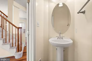 19296 Creek Field Cir, Leesburg, VA 20176 - Photo 22