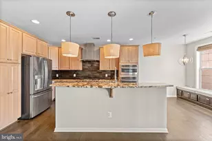 23483 Logans Ridge Terrace, Ashburn, VA 20148 - Photo 6