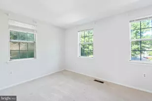 31 Palmer Ct, Sterling, VA 20165 - Photo 14