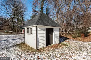 10 New Cut Rd, Round Hill, VA 20141 - Photo 34