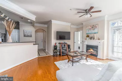 503 Sunset View Terrace SE #208, Leesburg, VA 20175 - Photo 4