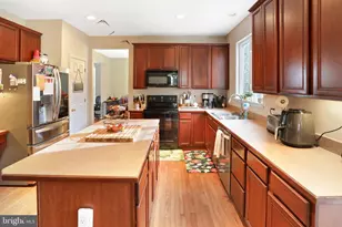 17239 Greenwood Dr, Round Hill, VA 20141 - Photo 14