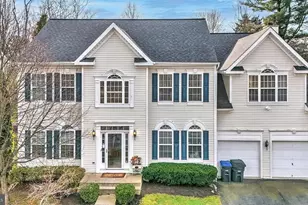 17239 Greenwood Dr, Round Hill, VA 20141 - Photo 2