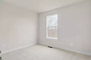 20829 Cloongee Ter, Dulles, VA 20166 - Photo 24