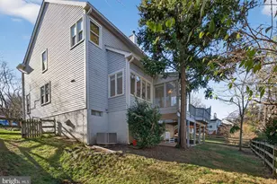 46526 Cedarhurst Dr, Sterling, VA 20165 - Photo 44