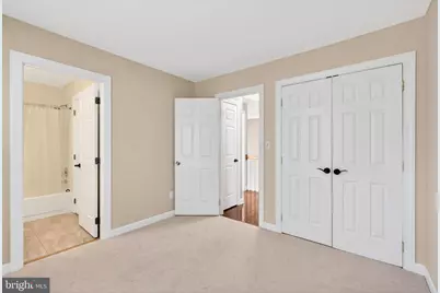 46526 Cedarhurst Drive, Sterling, VA 20165 - Photo 38