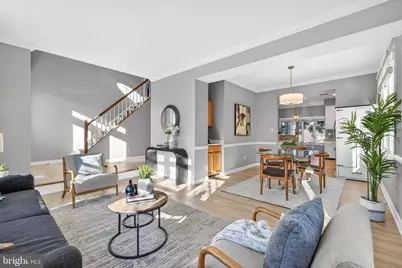 46526 Cedarhurst Drive, Sterling, VA 20165 - Photo 6