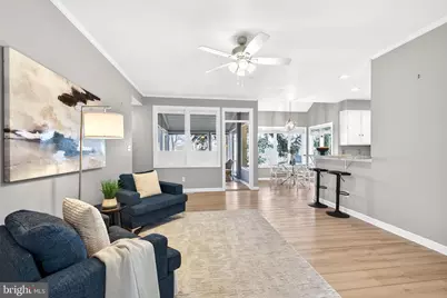 46526 Cedarhurst Drive, Sterling, VA 20165 - Photo 14